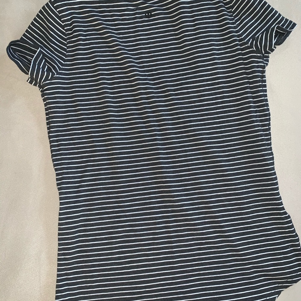 Lulu Lemmon t-shirt